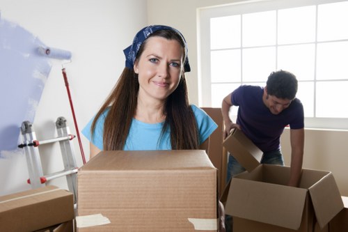 Moving van service for local homes in Maze Hill